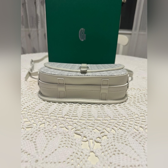 Ramona Flowers Infinite pouchq - Picture 3 of 11